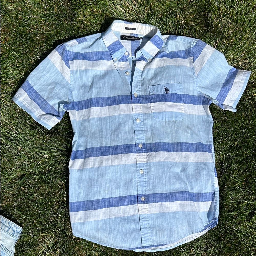 Polo by Ralph Lauren Men's Light and Dark Blue Striped Shirt